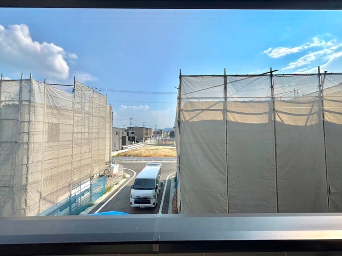 物件内観写真22　(室内からの展望)