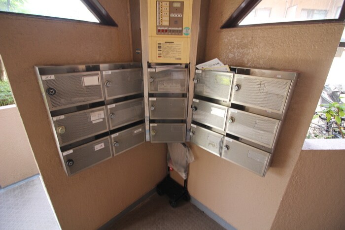 メゾンドール東条の建物設備