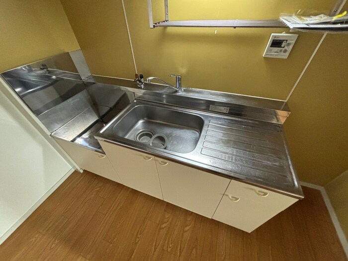 メゾンドール東条のキッチン