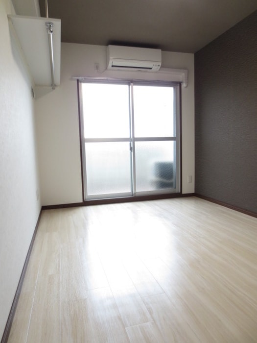 物件内観写真14　(居室)