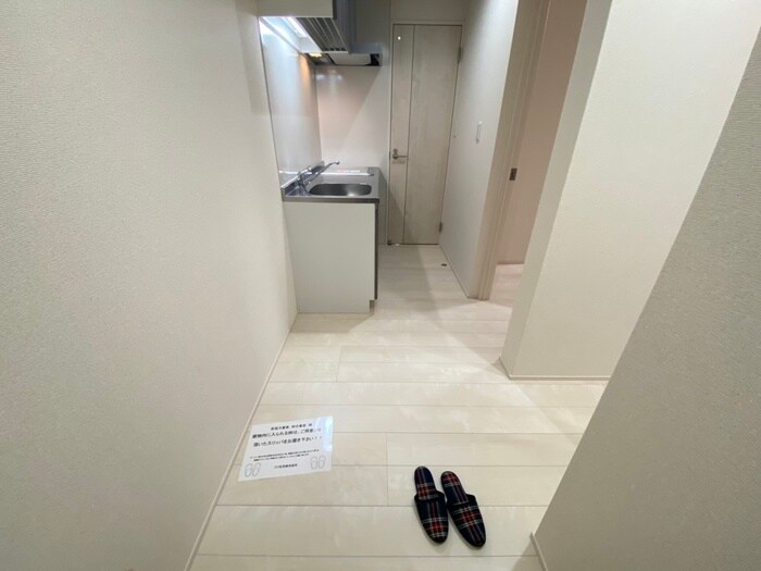 物件内観写真16　(玄関)