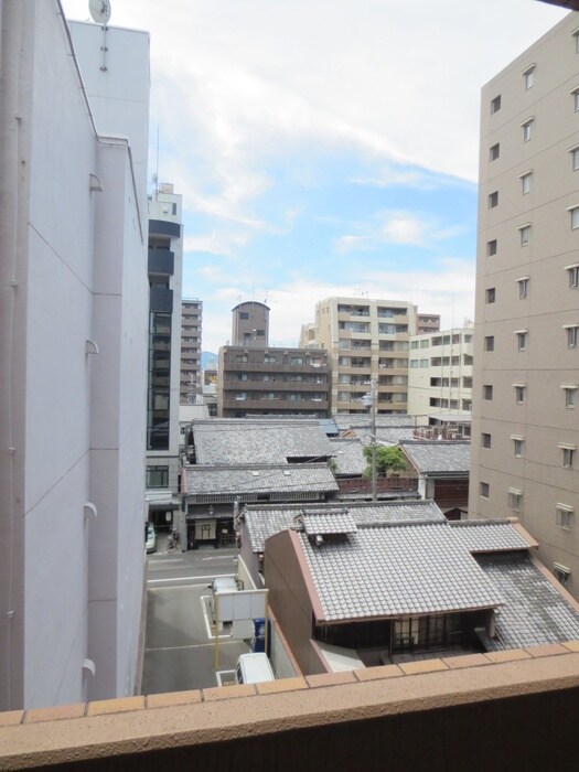 物件内観写真15　(室内からの展望)