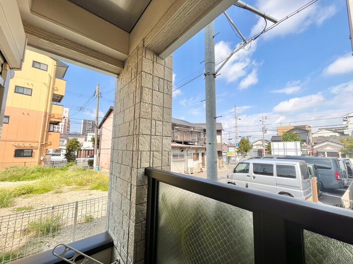 物件内観写真18　(室内からの展望)