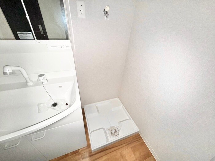 物件内観写真22　(洗濯機置場)