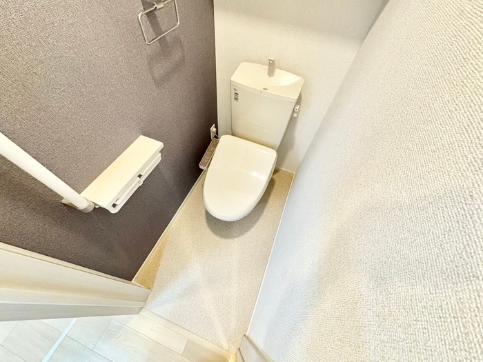 物件内観写真15　(トイレ)