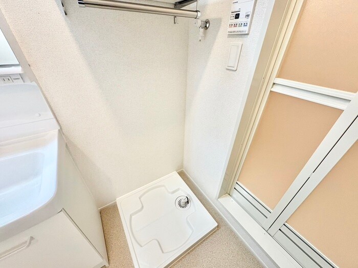 物件内観写真19　(洗濯機置場)