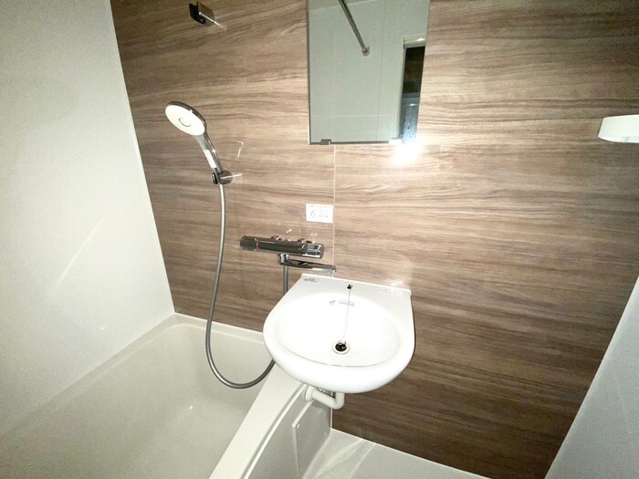 物件内観写真13　(洗面)