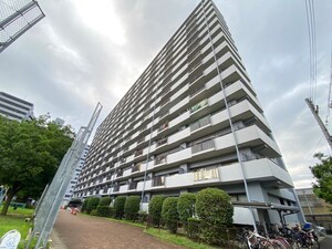 ﾗｲｵﾝｽﾞﾏﾝｼｮﾝ京都淀A棟（1510）外観写真