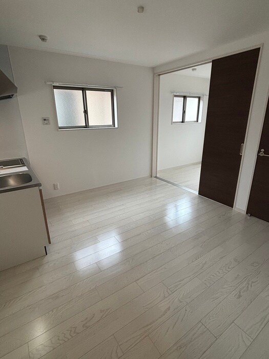 物件内観写真11　(居室)