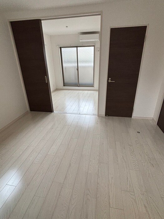 物件内観写真20　(居室)