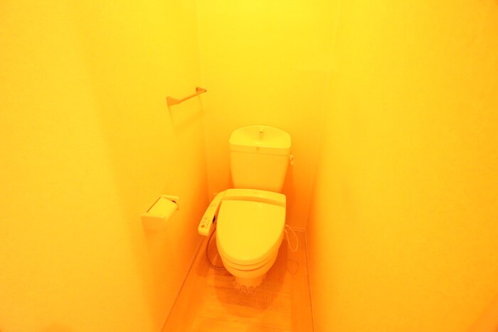 物件内観写真12　(トイレ)