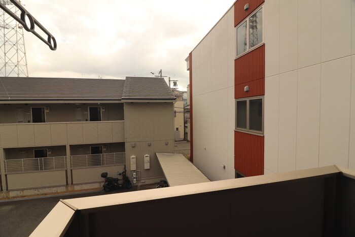 物件内観写真16　(室内からの展望)