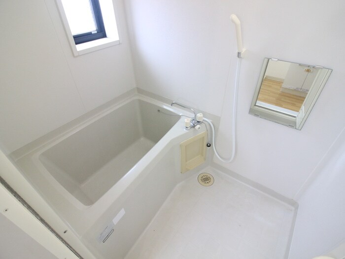 物件内観写真8　(バス／シャワールーム等)