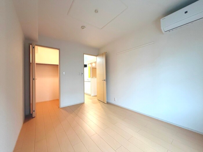 物件内観写真11　(居室)