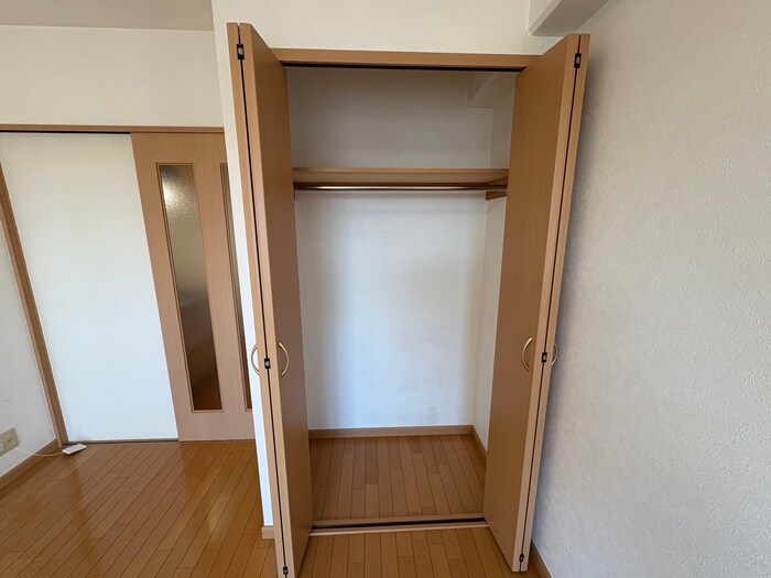 物件内観写真14　(収納)
