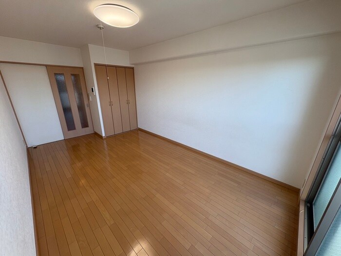 物件内観写真16　(居室)