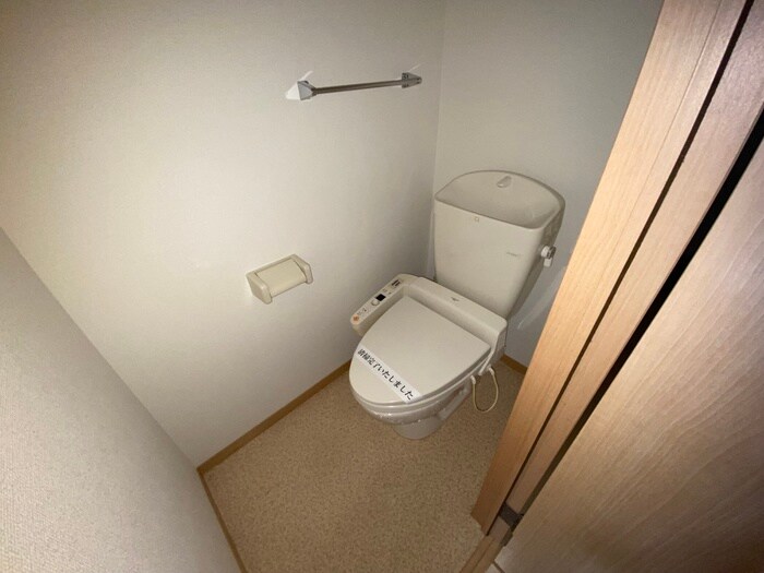 物件内観写真11　(トイレ)