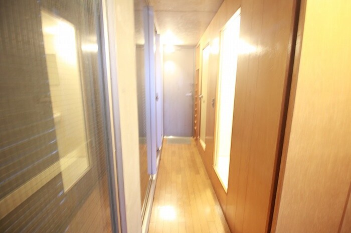 物件内観写真22　(廊下)