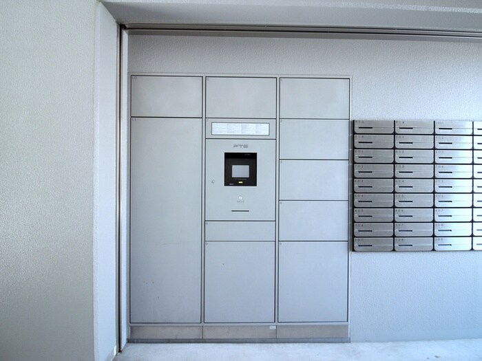 物件外観写真6　(建物設備)