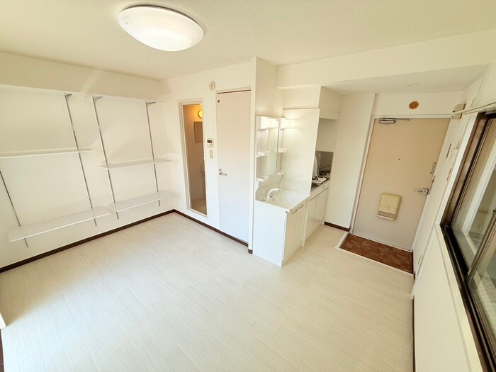 物件内観写真7　(居室)