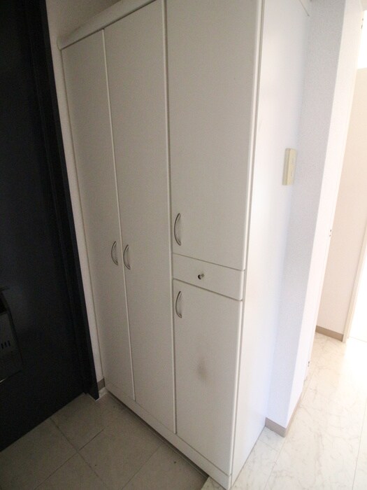 物件内観写真15　(靴箱)