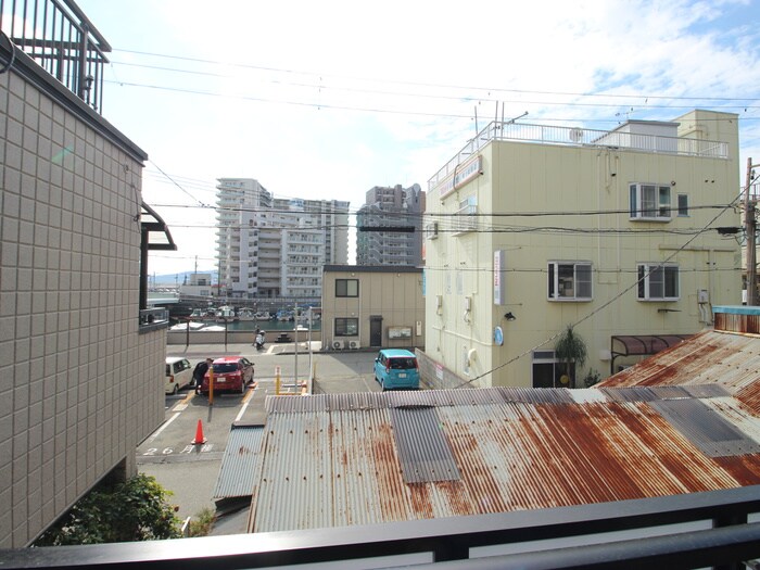 物件内観写真18　(室内からの展望)