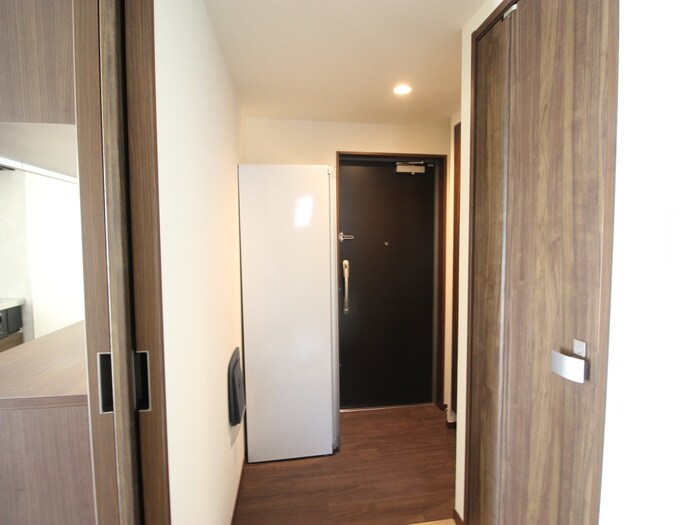 物件内観写真19　(玄関)