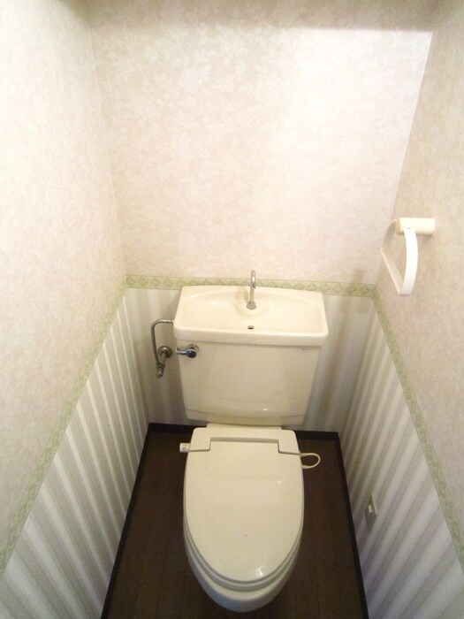 物件内観写真14　(トイレ)