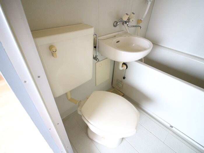 物件内観写真12　(トイレ)