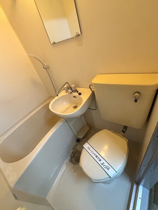 物件内観写真7　(トイレ)