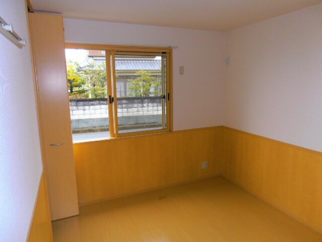 物件内観写真13　(居室)