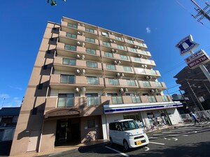 ルミエ－ル吉岡外観写真