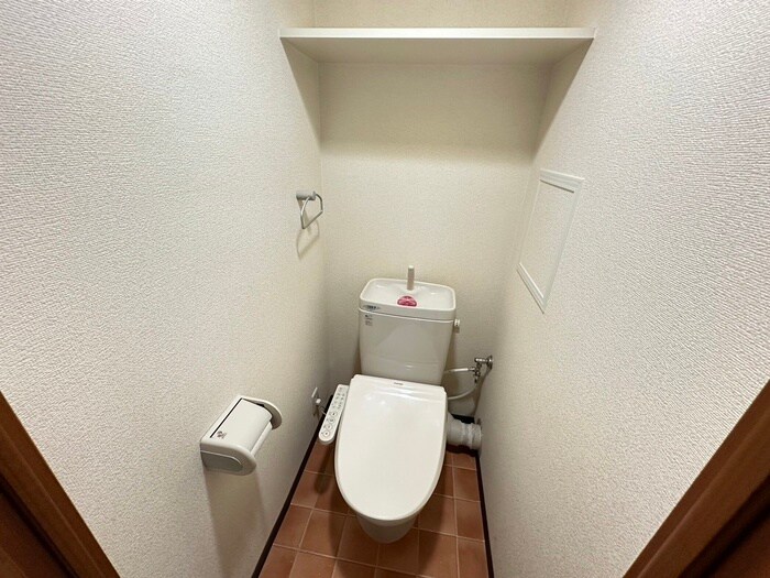 物件内観写真10　(トイレ)