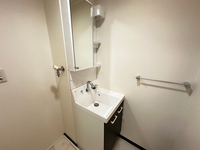 物件内観写真12　(洗面)