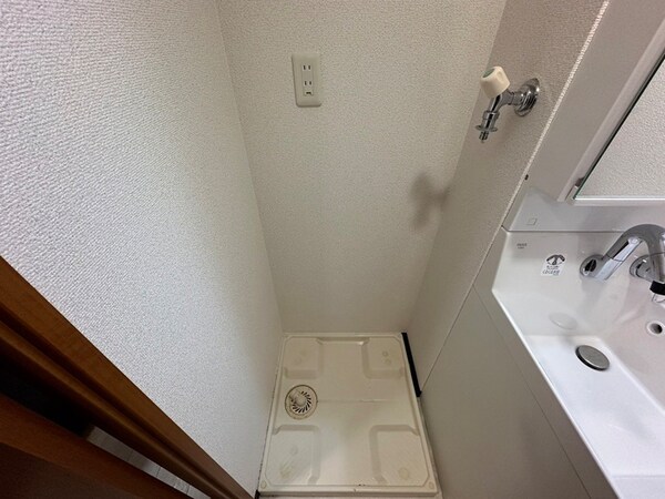 洗濯機置場