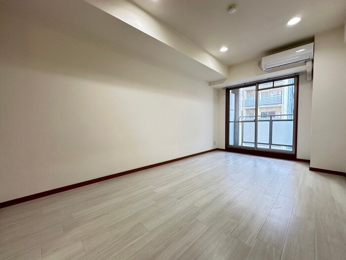 物件内観写真15　(居室)