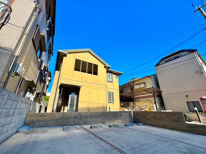 物件外観写真5　(外観写真)