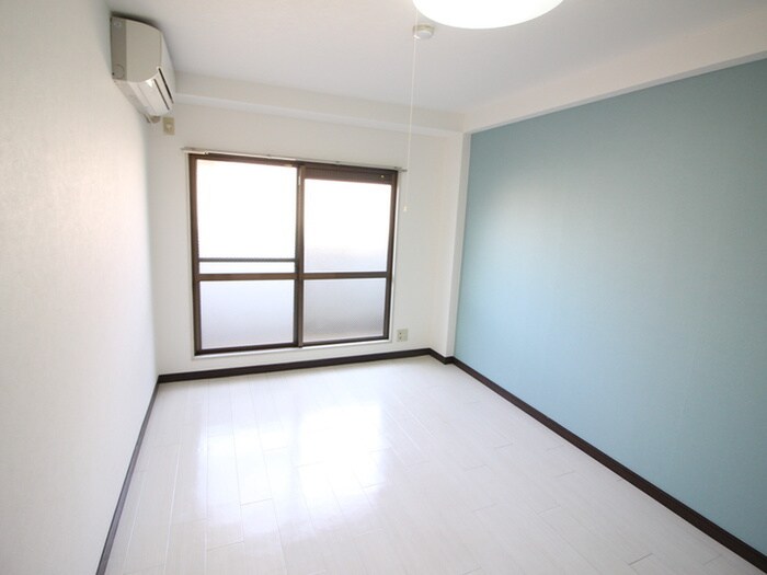 物件内観写真12　(居室)