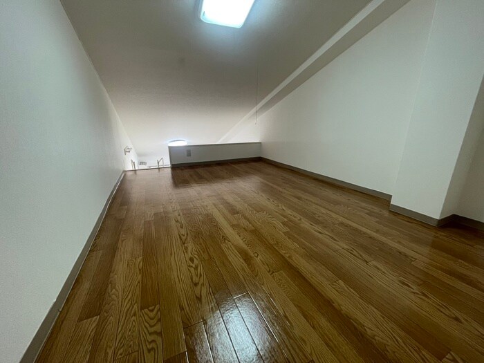 物件内観写真18　(ロフト)