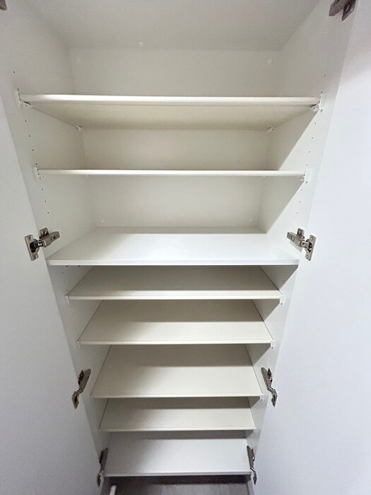 物件内観写真14　(靴箱)