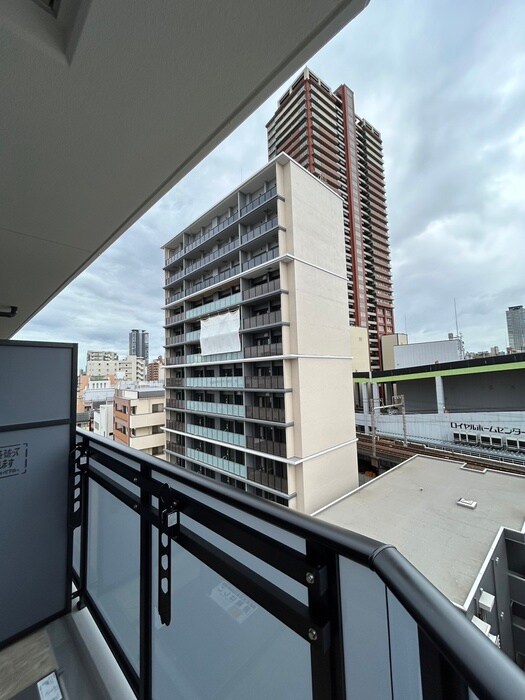 物件内観写真16　(室内からの展望)