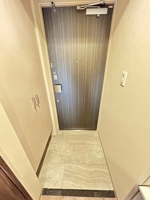 物件内観写真20　(玄関)