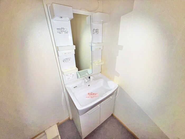 物件内観写真7　(洗面)