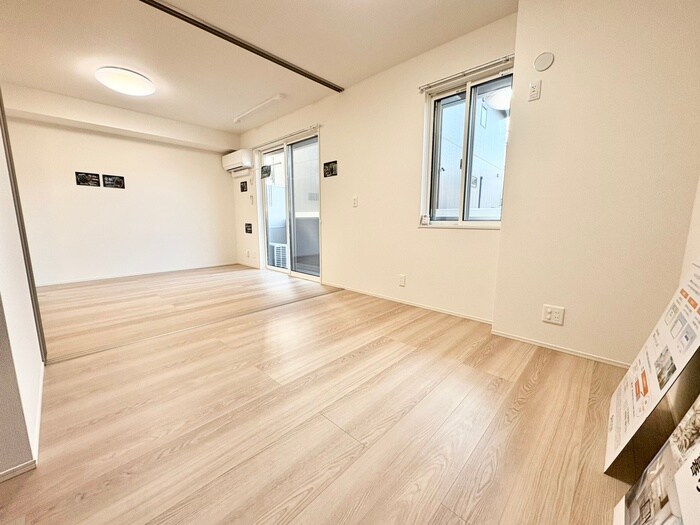 物件内観写真9　(居室)