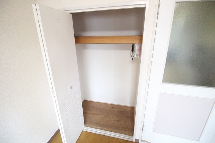 物件内観写真13　(収納)