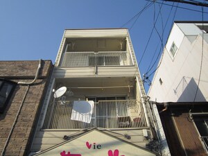 高岡ビル外観写真