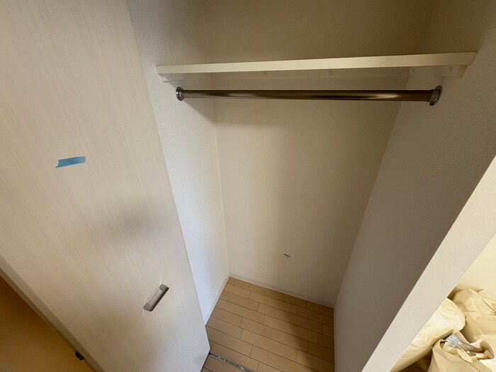 物件内観写真18　(収納)