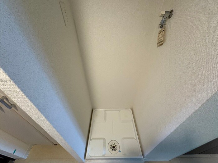 物件内観写真19　(洗濯機置場)