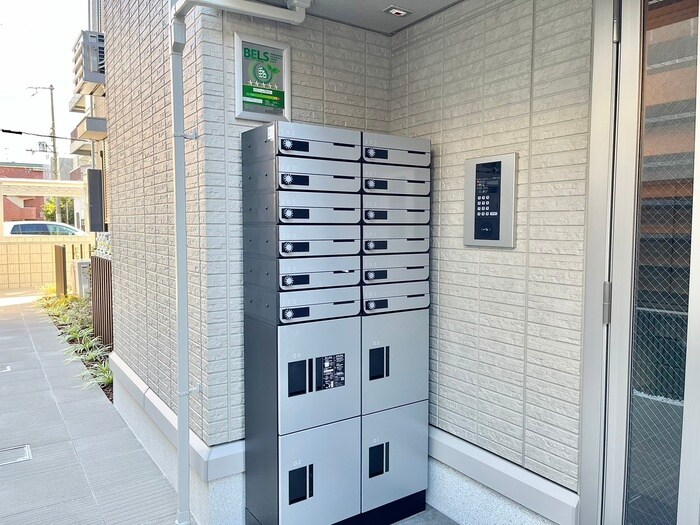 物件外観写真4　(建物設備)