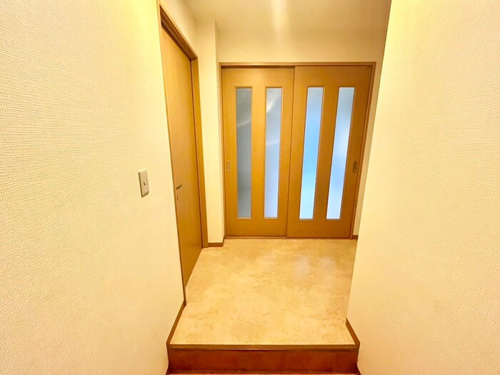 物件内観写真17　(廊下)